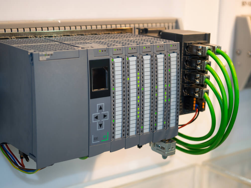 کاربردهای PLC