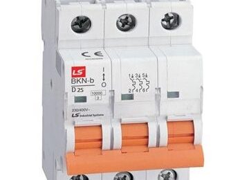 راهنمای انتخاب کلید مینیاتوری مناسب برای تابلو برق صنعتی